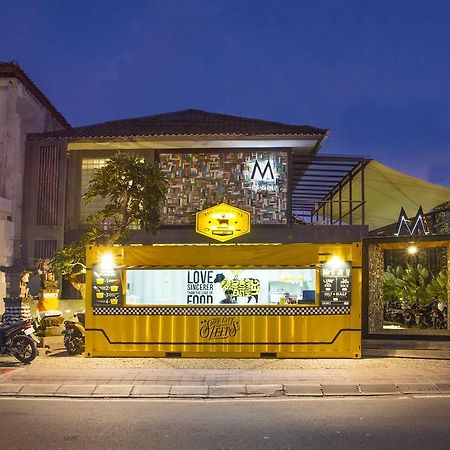 M Boutique Hostel Seminyak  Exterior photo