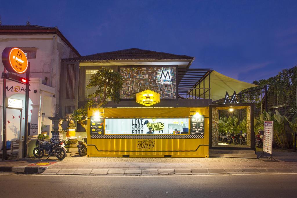 M Boutique Hostel Seminyak  Exterior photo